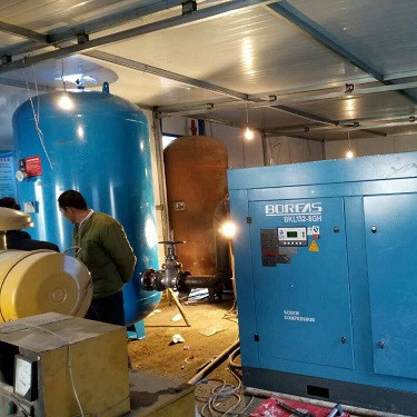 �����������_ɽ�Չ��C